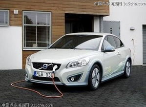 3小時即可滿電出行 沃爾沃C30電動版量產(chǎn)，汽車市場迎來綠色新選擇